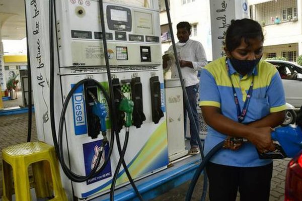 PETROL PRICES REDUCED BY 8 Rs IN DELHI