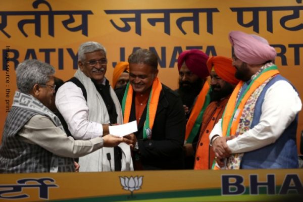 EX-CRICKETER DINESH MONGIA JOINS BJP