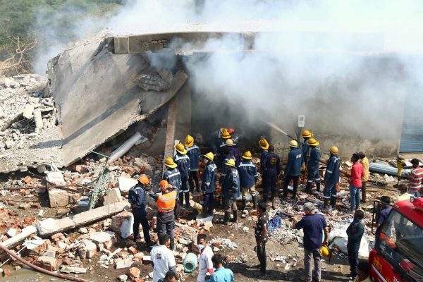 2 KILLED AND 15 INJURED IN GUJRAT CHEMICAL FACTORY BLAST