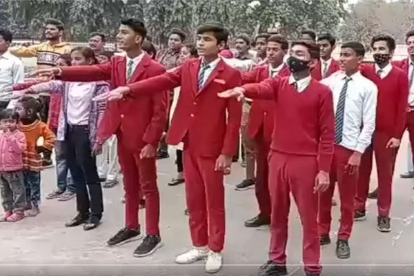 SCHOOL KIDS IN UP TAKING OATH TO ‘FIGHT, DIE AND KILL’ FOR HINDU INDIA